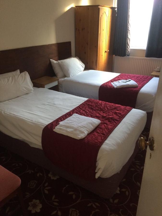 Harrow Bed & Breakfast Esterno foto