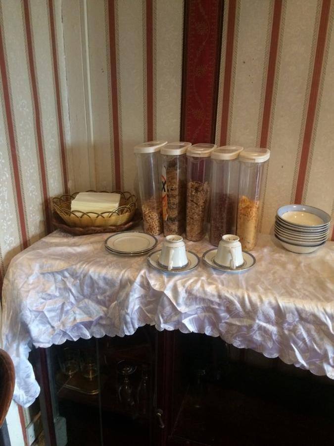Harrow Bed & Breakfast Esterno foto